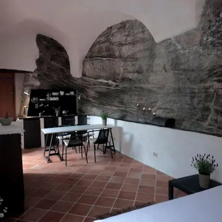 Casa Renata In Ripalta 公寓 多尔切多
